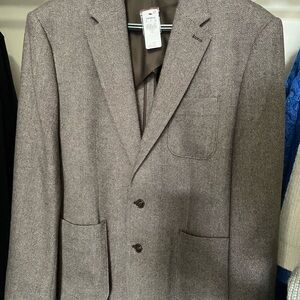 Express Brown Sport Coat with Classic Style and Textured Fabric